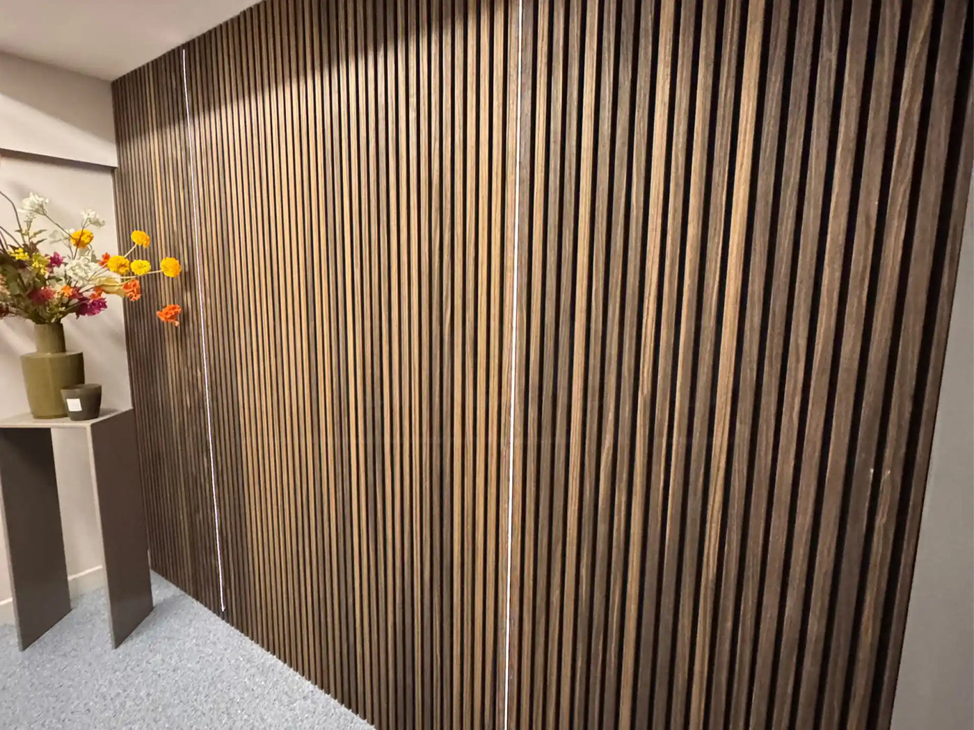 Adeqo Akupanel - Akoestische Wandpanelen - Gerookt Eiken 300 x 60 cm - 3 zijdig