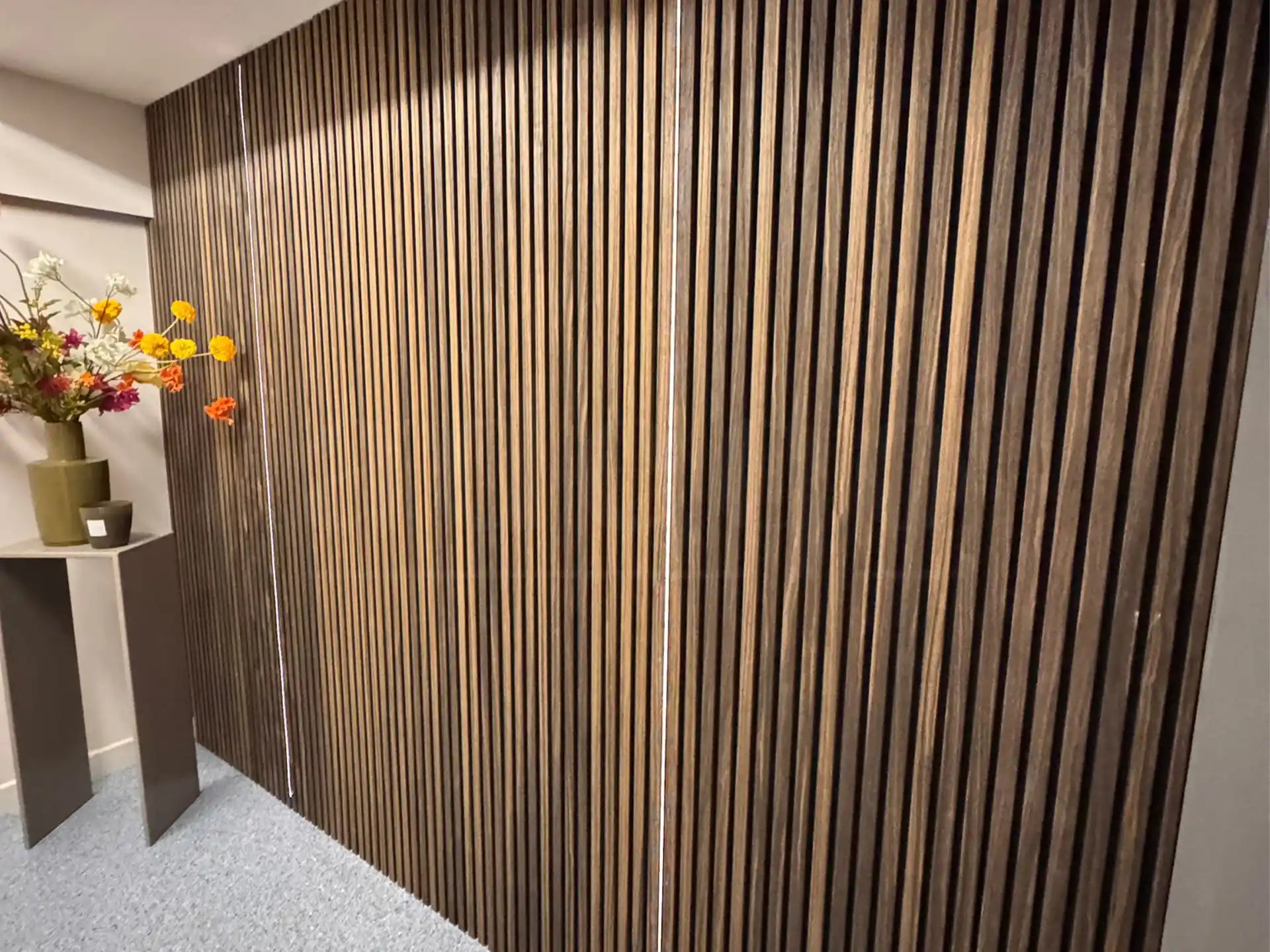 Adeqo Akupanel - Akoestische Wandpanelen - Gerookt Eiken 300 x 60 cm - 3 zijdig