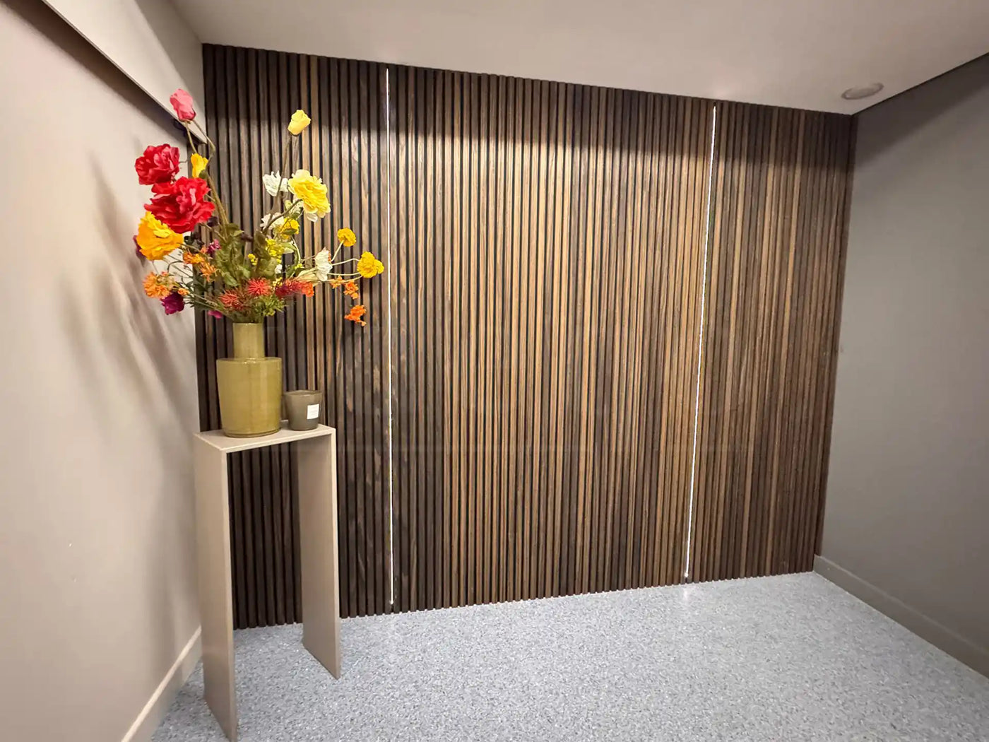 Adeqo Akupanel - Akoestische Wandpanelen - Gerookt Eiken 300 x 60 cm - 3 zijdig