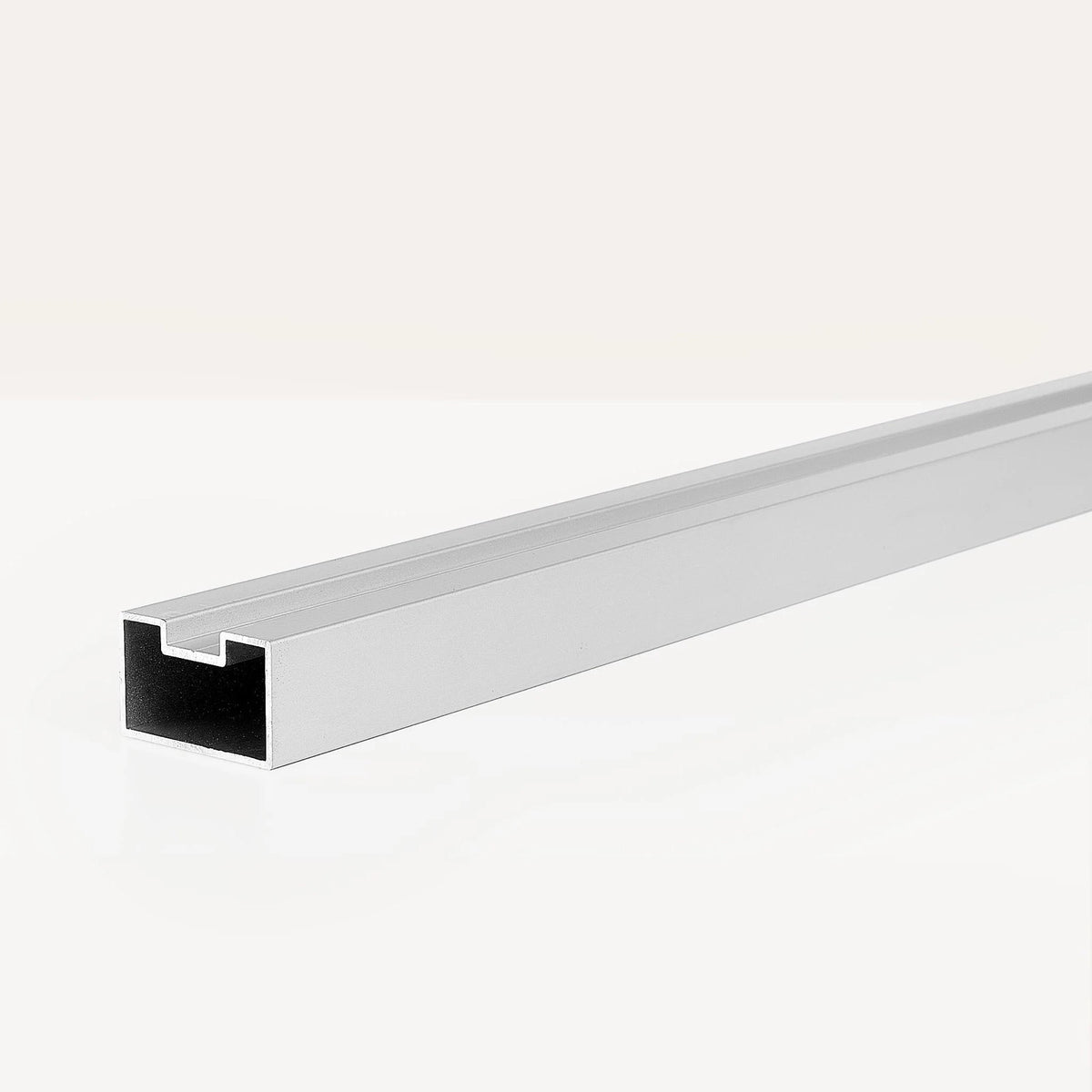 Aluminium onderbalk voor Compolux Highline composiet gevelbekleding, 280 cm, met klikgroef